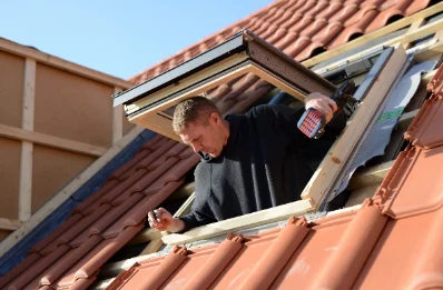 Pose de fenêtres de toit Velux à Dogneville